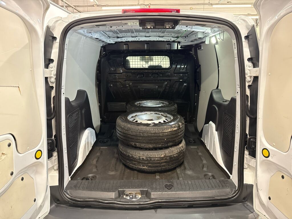 Ford Transit Connect 2015 Valkoinen