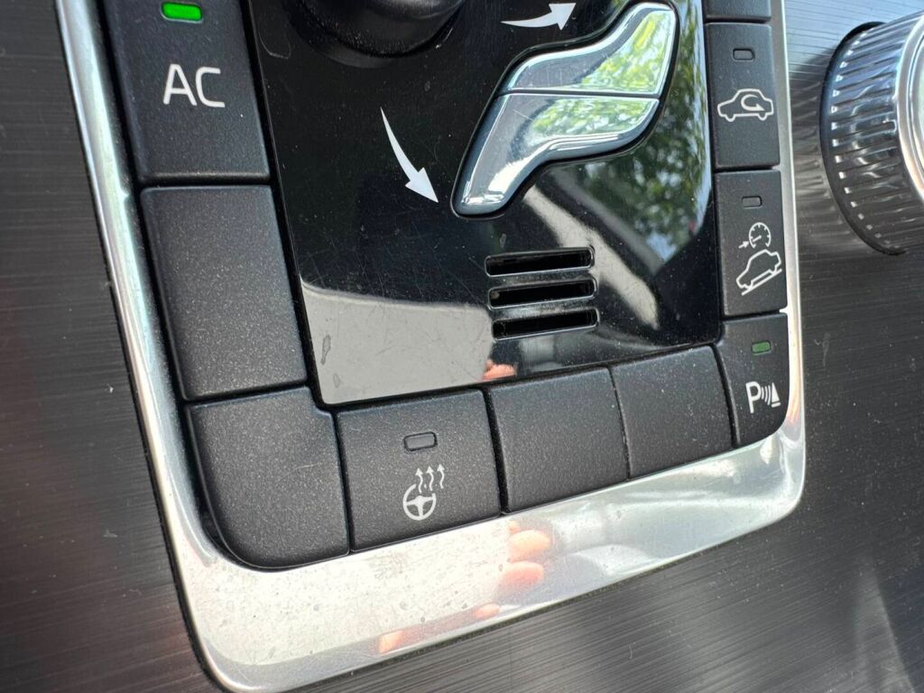 Volvo XC70 2014 Hopea