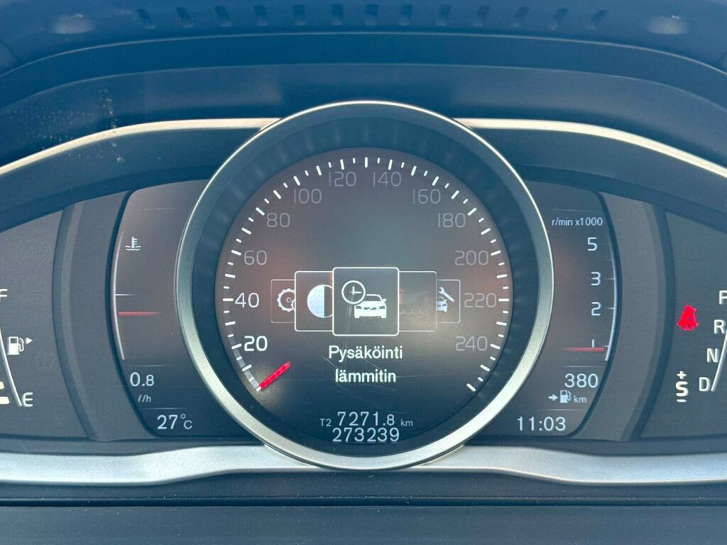 Volvo XC70 2014 Hopea
