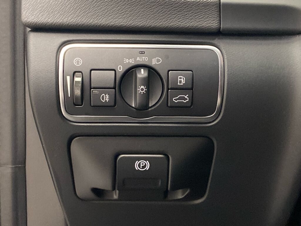 Volvo V60 Cross Country 2017 Ruskea (beige)