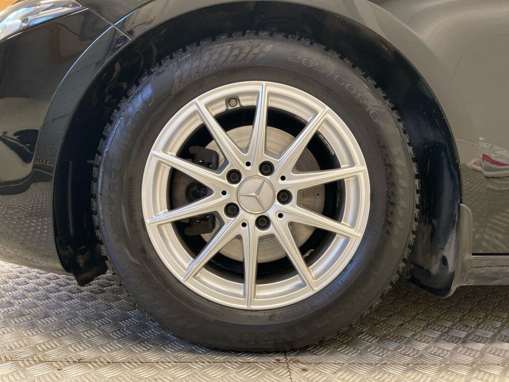 Mercedes-Benz A 2019 Musta