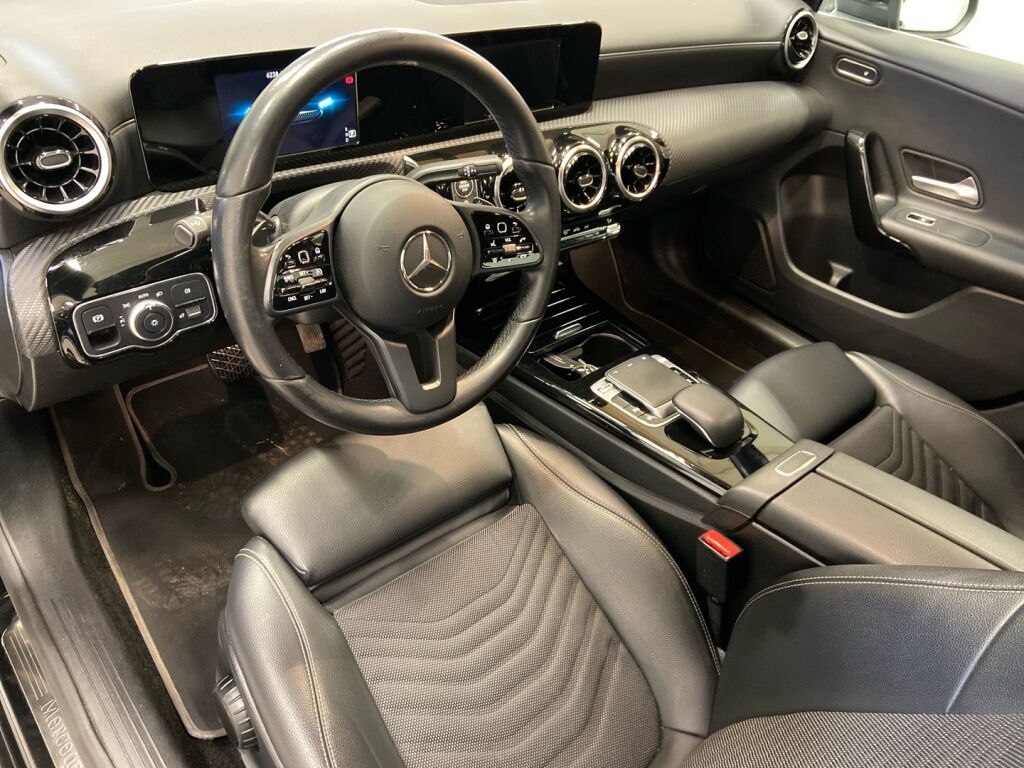 Mercedes-Benz A 2019 Musta