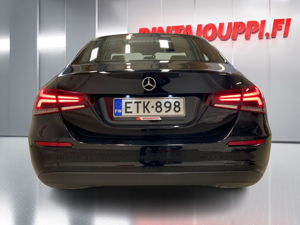 Mercedes-Benz A 2019 Musta