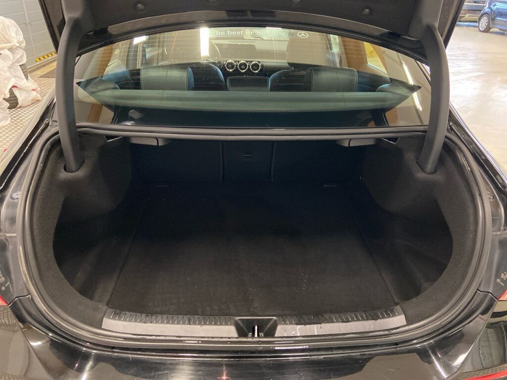 Mercedes-Benz A 2019 Musta