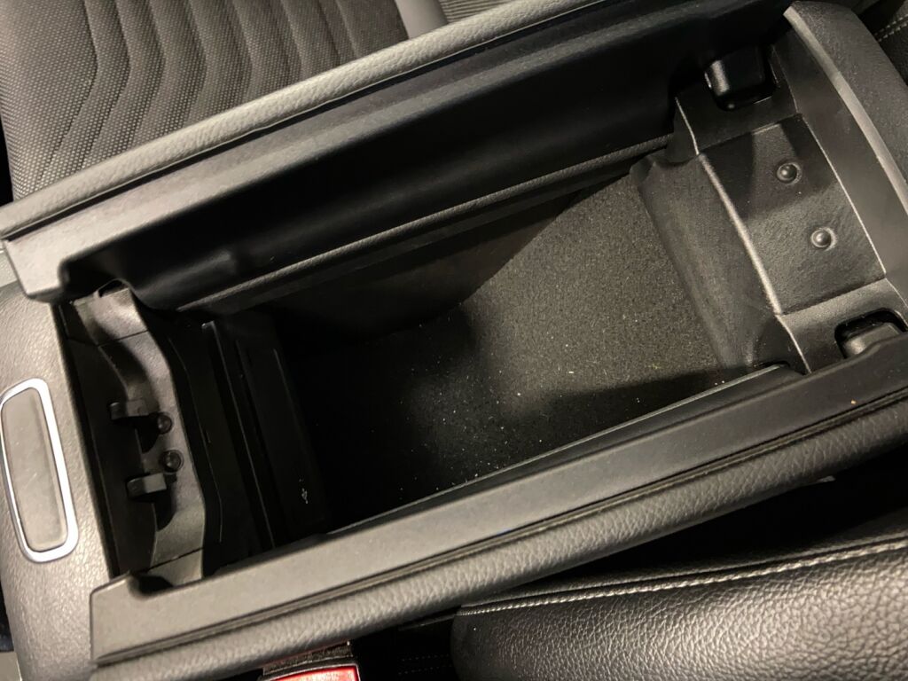 Mercedes-Benz A 2019 Musta