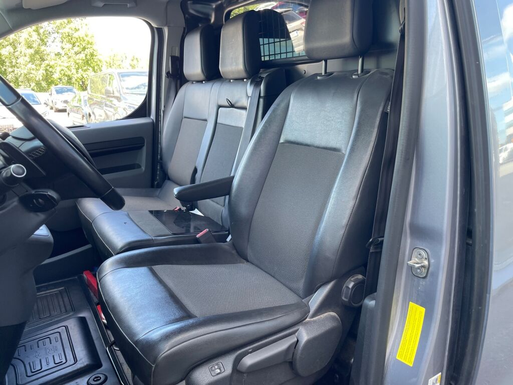 Toyota Proace 2021 Hopea