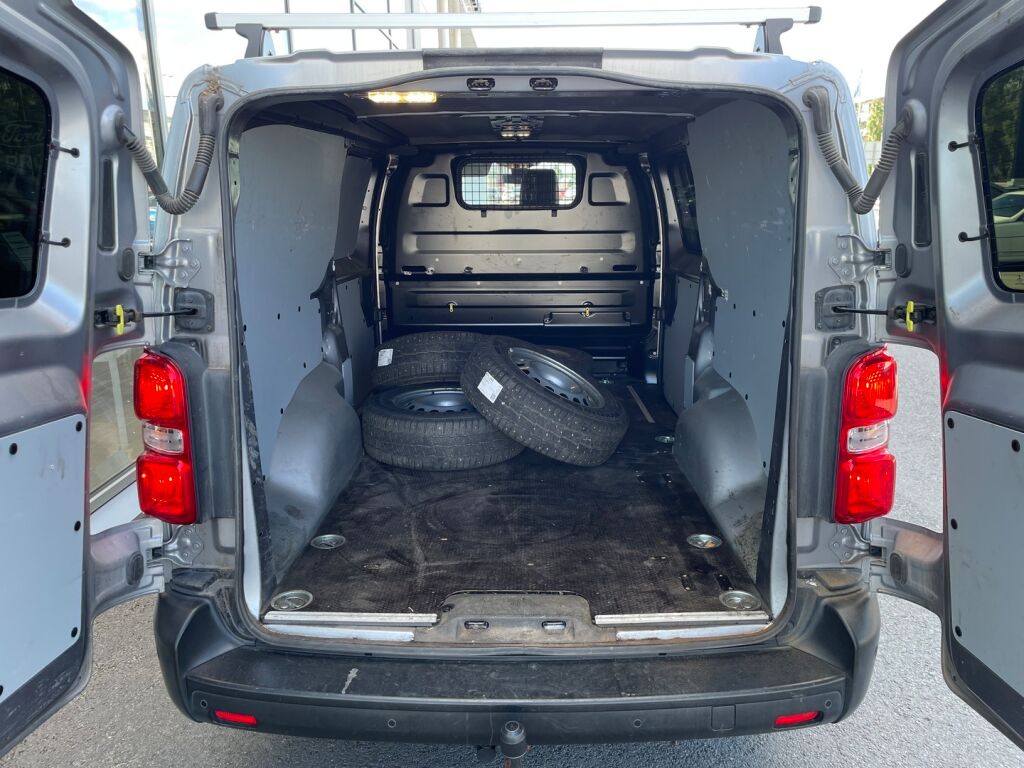 Toyota Proace 2021 Hopea