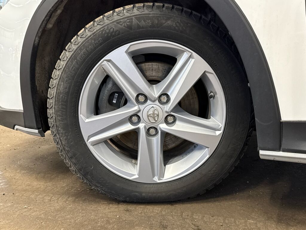 Toyota Corolla 2021 Valkoinen