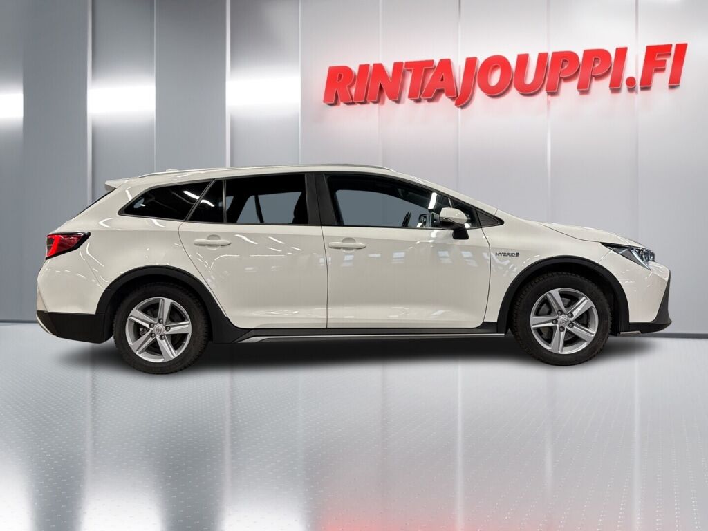 Toyota Corolla 2021 Valkoinen