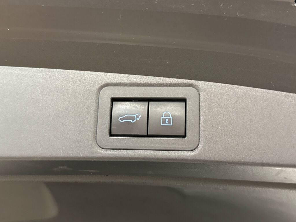 Toyota Corolla 2021 Valkoinen