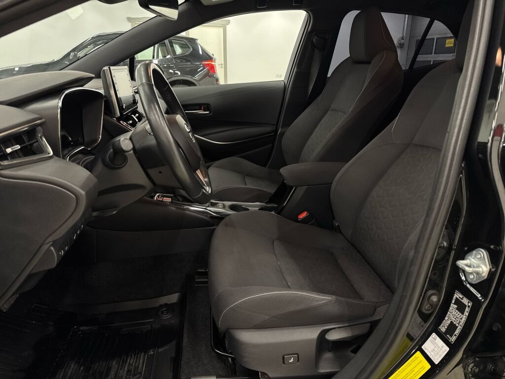 Toyota Corolla 2021 Musta