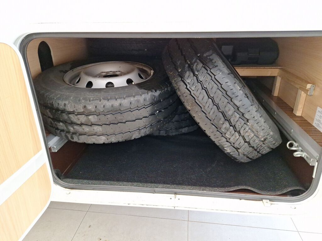 Sunlight T64 2012 Valkoinen