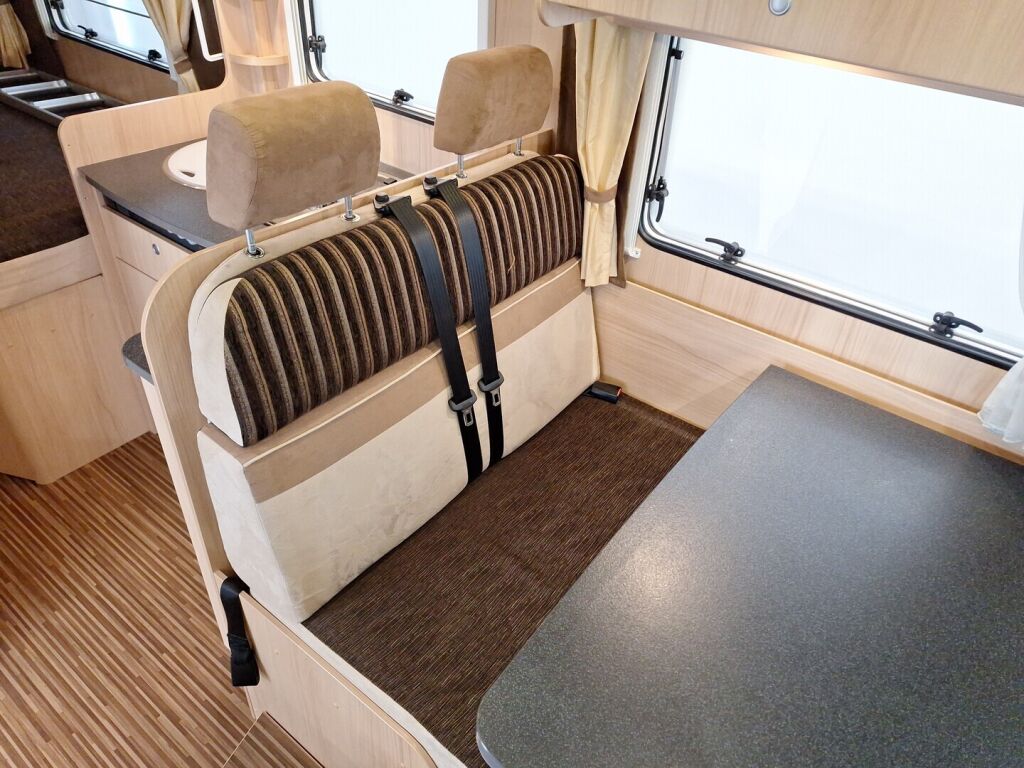 Sunlight T64 2012 Valkoinen