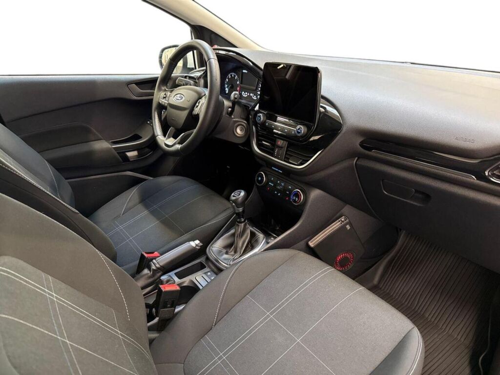 Ford Fiesta 2021 Valkoinen