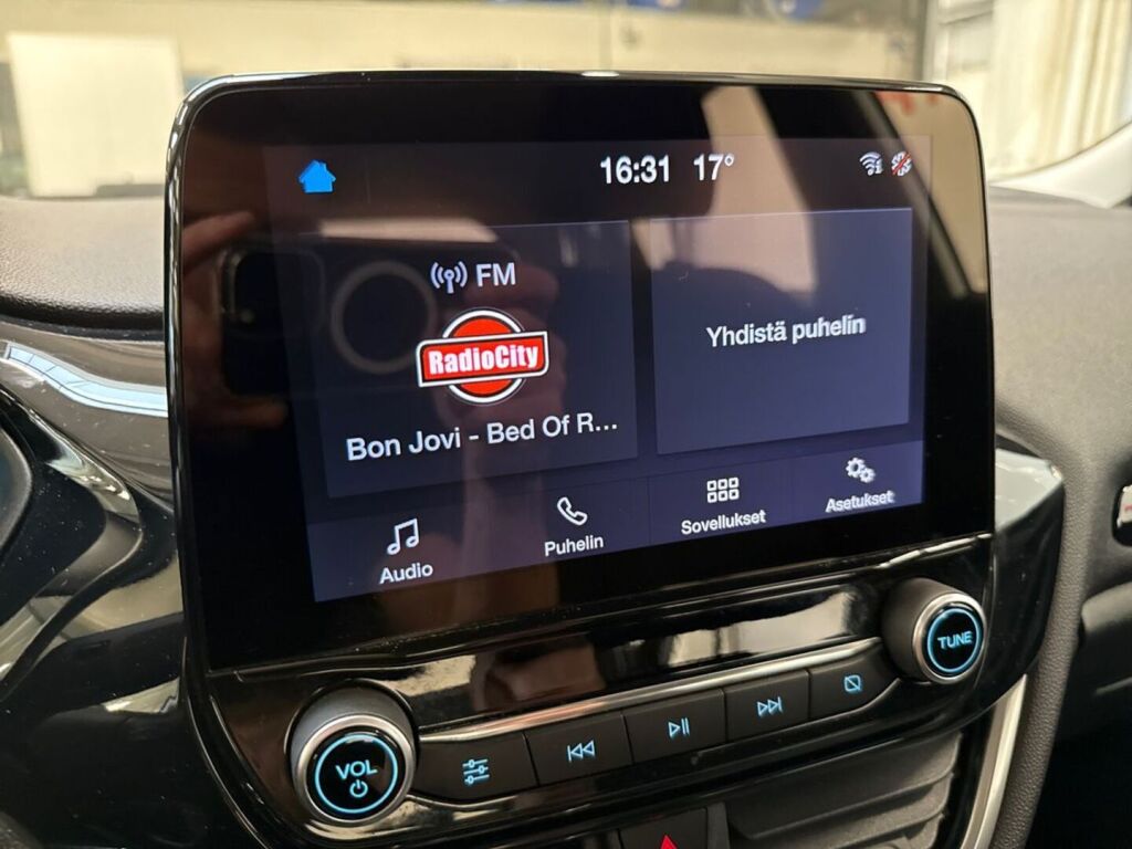Ford Fiesta 2021 Valkoinen
