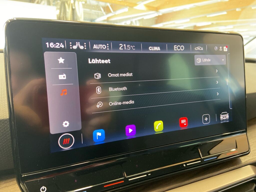 Seat Leon Sportstourer 2021 Valkoinen