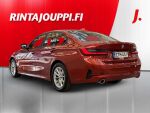 BMW 320 2021 Oranssi