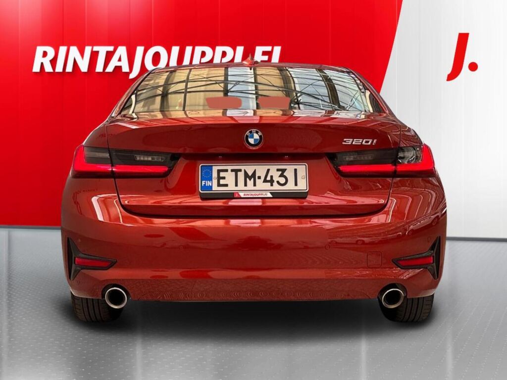 BMW 320 2021 Oranssi