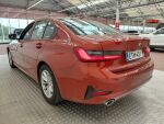 BMW 320 2021 Oranssi