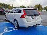 Volvo V60 2017 Valkoinen