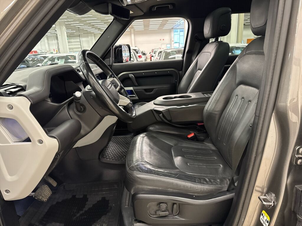 Land Rover Defender 2021 Harmaa