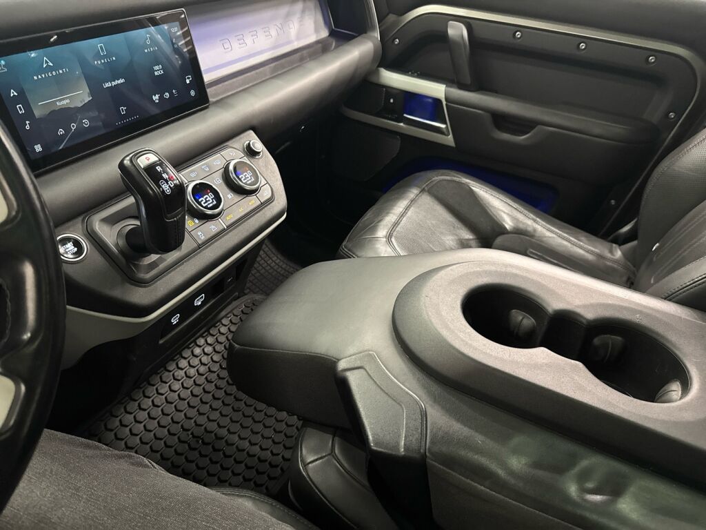 Land Rover Defender 2021 Harmaa