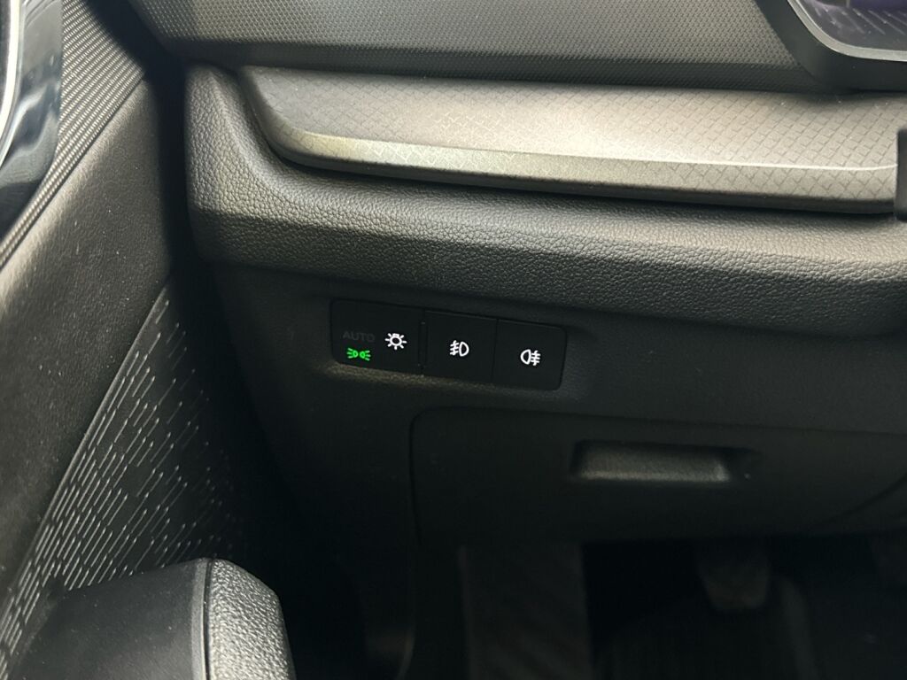 Skoda Octavia 2021 Harmaa