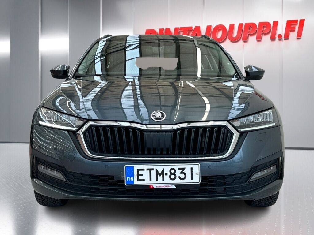 Skoda Octavia 2021 Harmaa