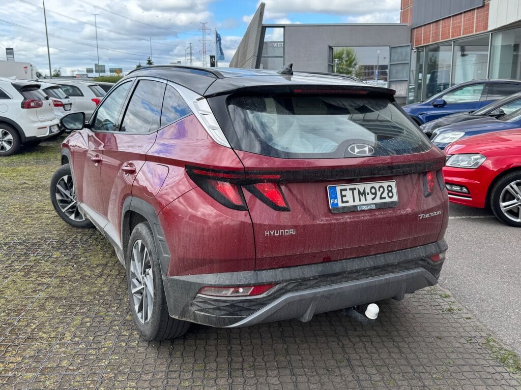 Hyundai Tucson 2021 Punainen