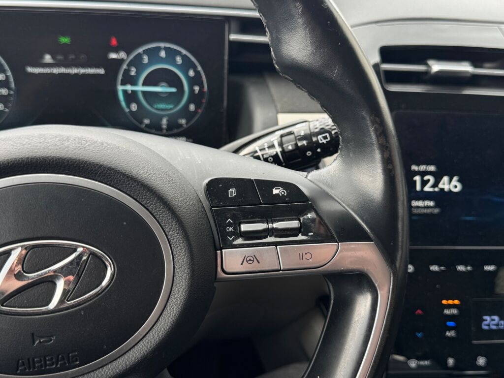 Hyundai Tucson 2021 Punainen