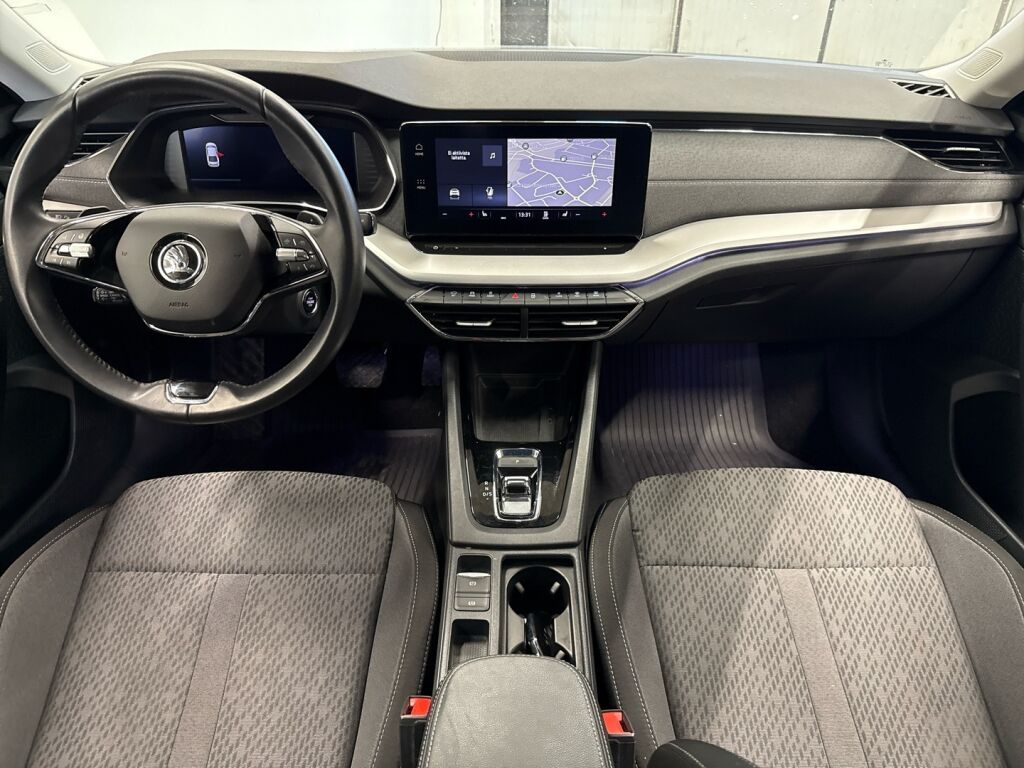 Skoda Octavia 2021 Harmaa