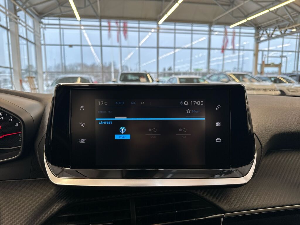 Peugeot 2008 2021 Valkoinen