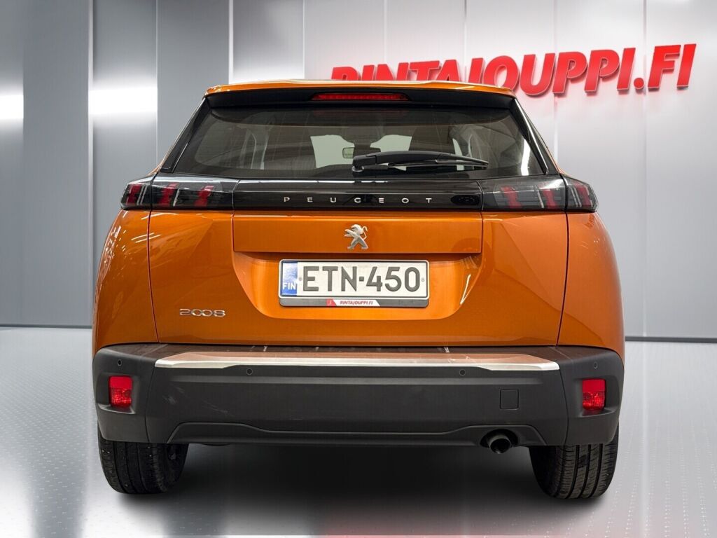 Peugeot 2008 2021 Oranssi