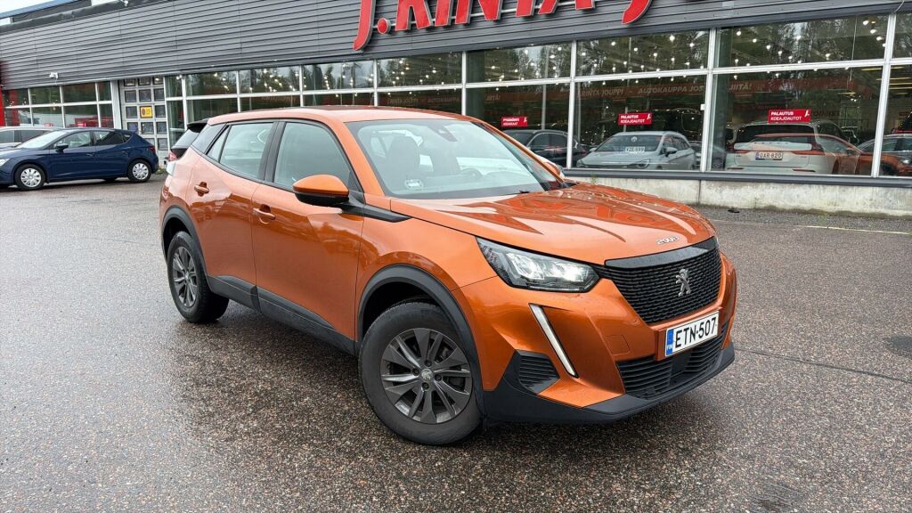 Peugeot 2008 2021 Oranssi