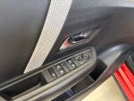 Citroen C4 2021 Punainen