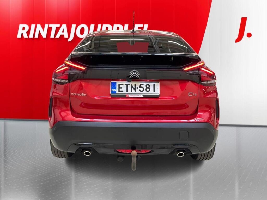 Citroen C4 2021 Punainen