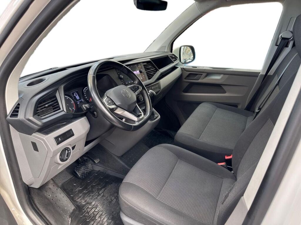 Volkswagen Transporter 2021 Valkoinen