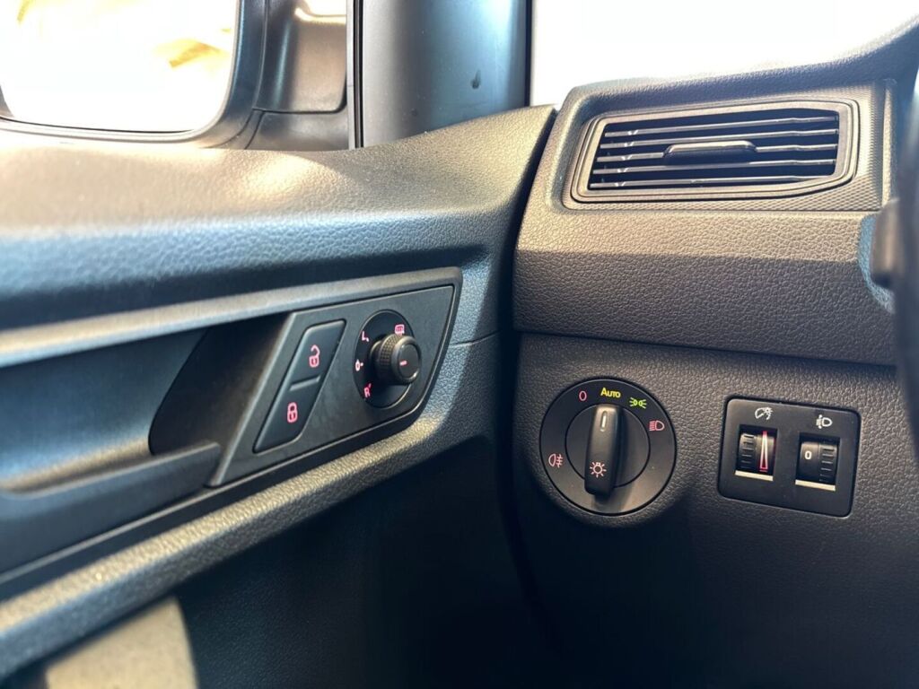 Volkswagen Caddy 2016 Valkoinen