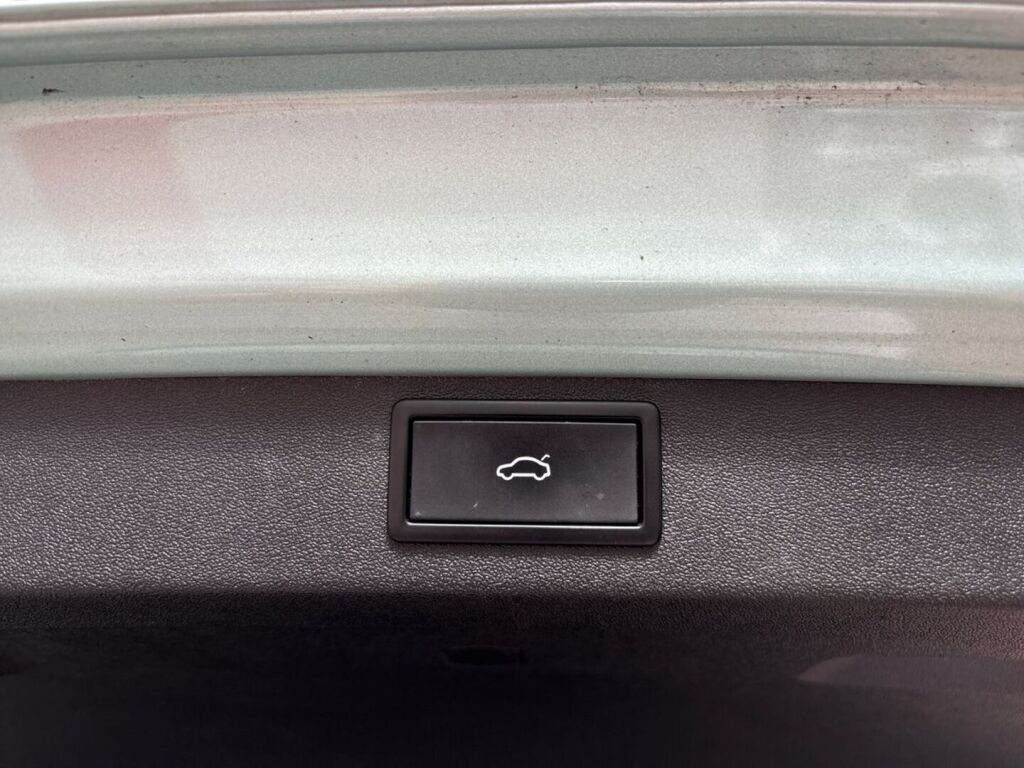 Skoda Enyaq 2021 Vihreä