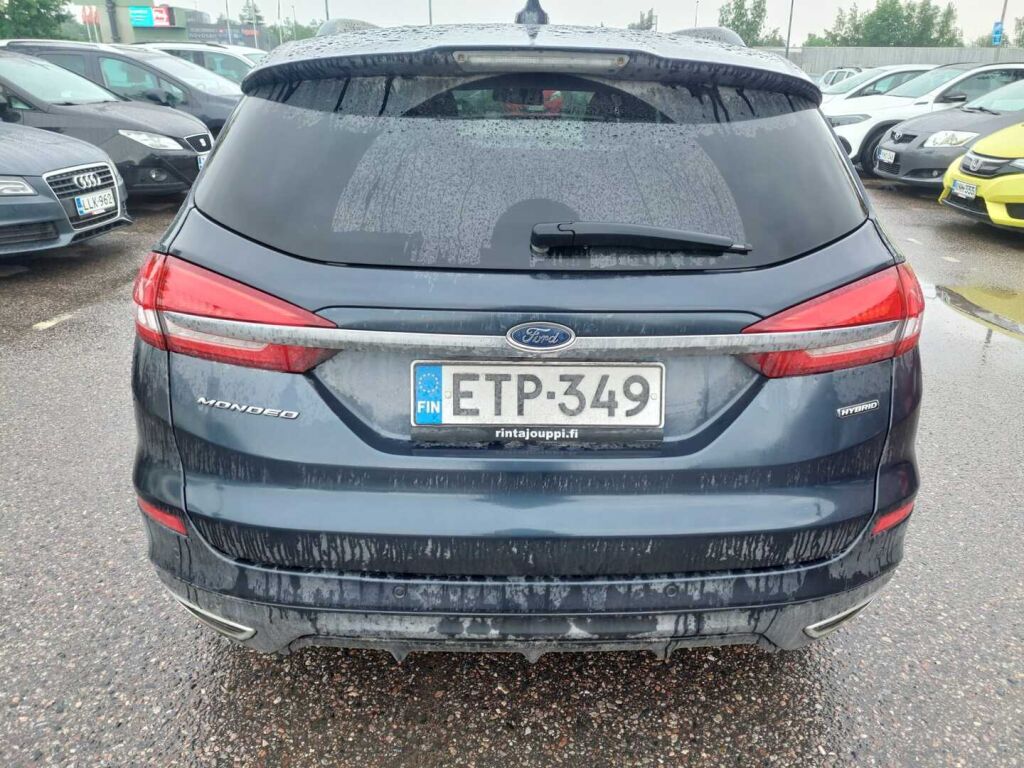Ford Mondeo 2021 Sininen