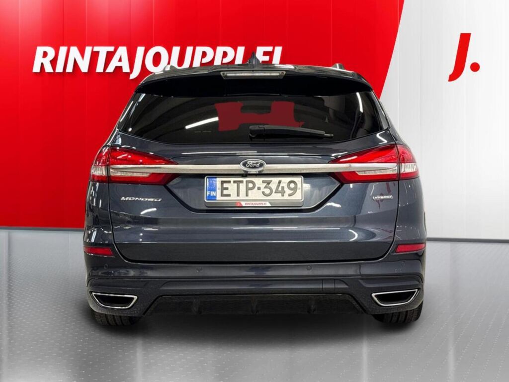 Ford Mondeo 2021 Sininen