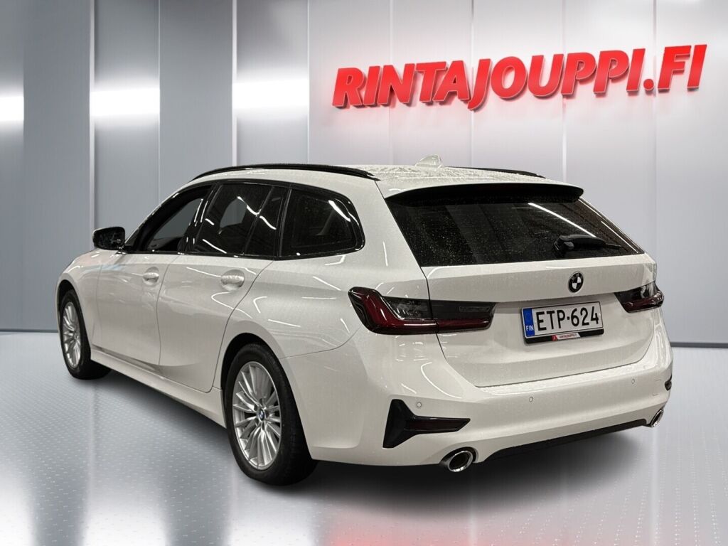 BMW 318 2021 Valkoinen