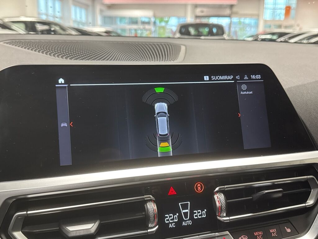 BMW 318 2021 Valkoinen