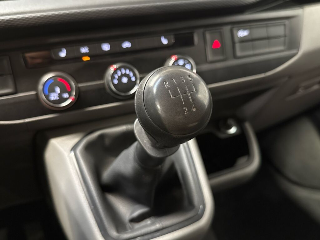 Volkswagen Transporter 2021 Sininen