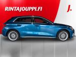 Audi A3 2022 Sininen