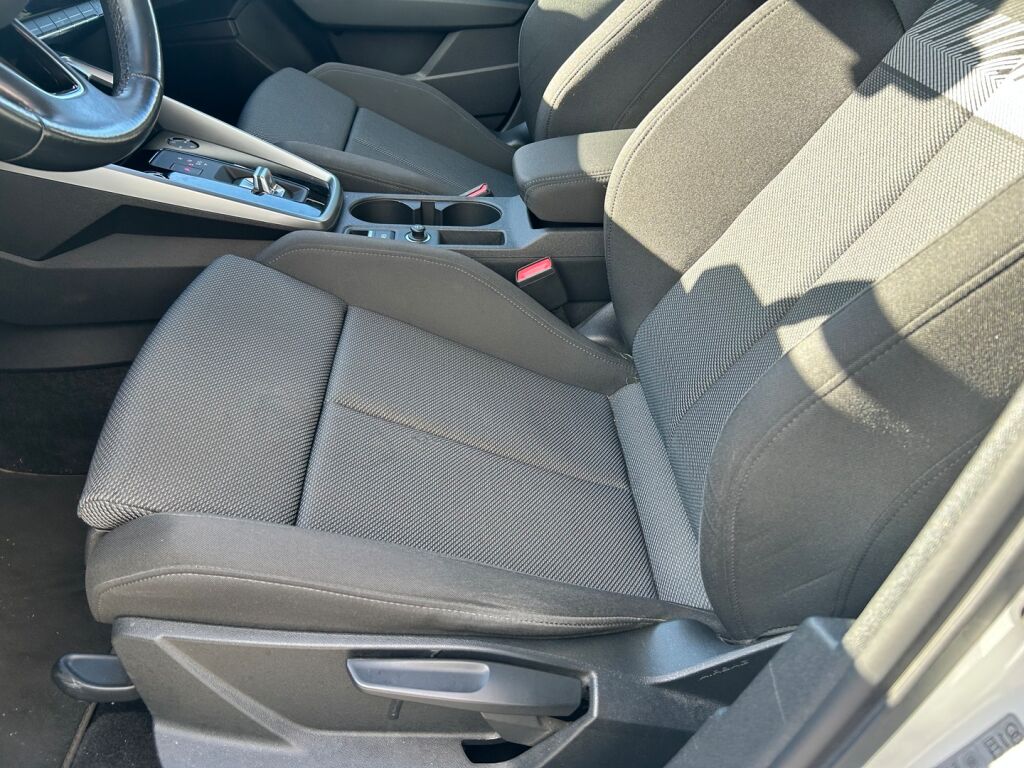 Audi A3 2021 Valkoinen