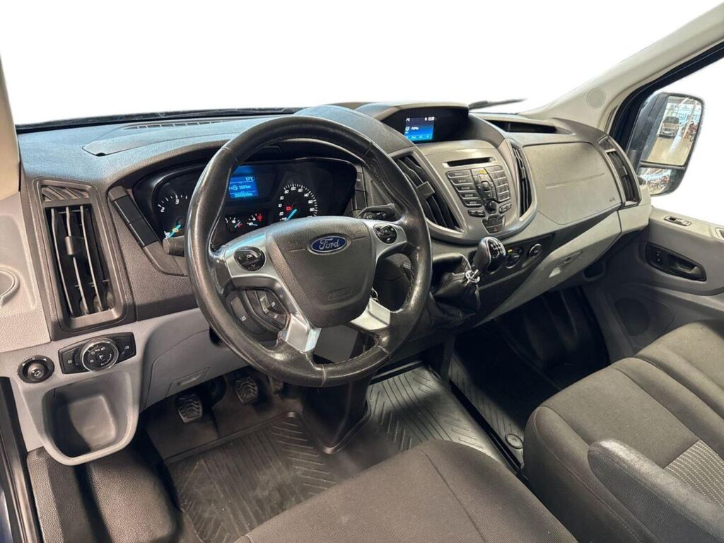 Ford Transit 2017 Sininen