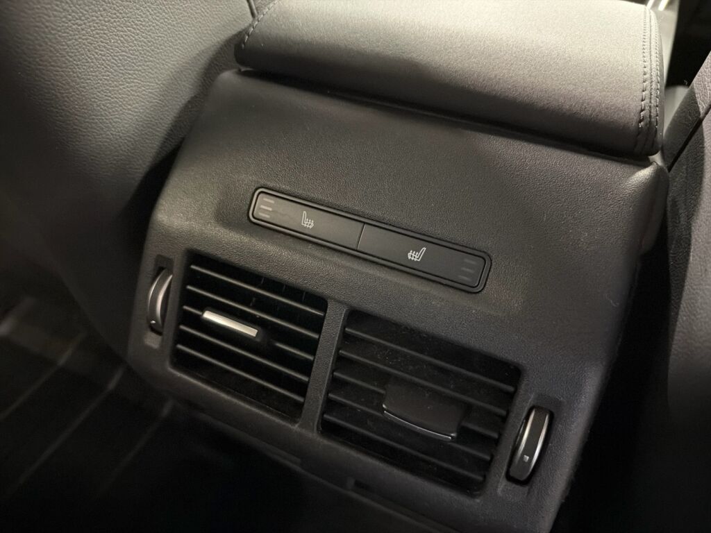 Land Rover Discovery Sport 2022 Harmaa