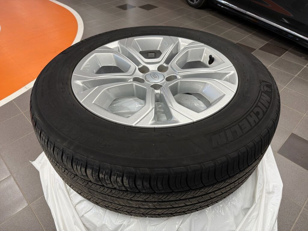 Land Rover Discovery Sport 2022 Harmaa