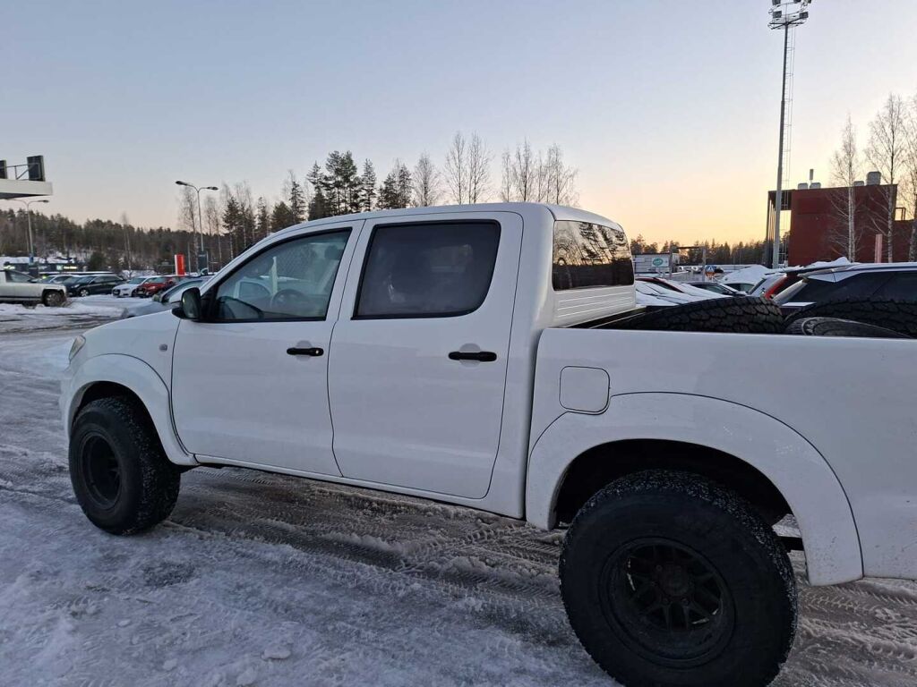 Toyota Hilux 2011 Valkoinen